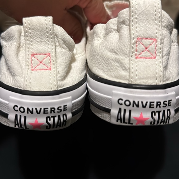Converse - Picture 3 of 8